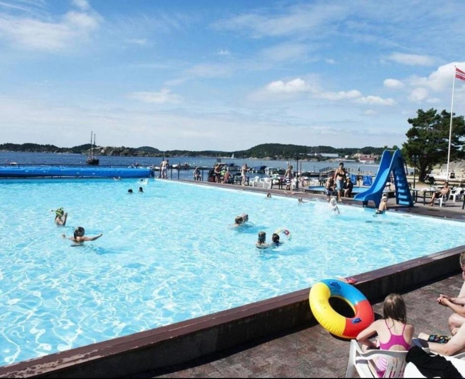 Hytte Med 4 Soverom 克里斯蒂安桑 外观 照片